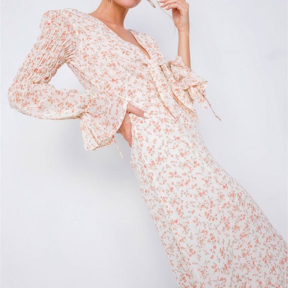 Romantic Puff Sleeve Midi - Picture 1 of 3